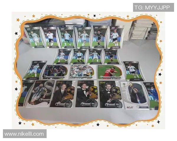 足球球星辉煌历程揭秘：从青涩少年到全球偶像的荣耀之路